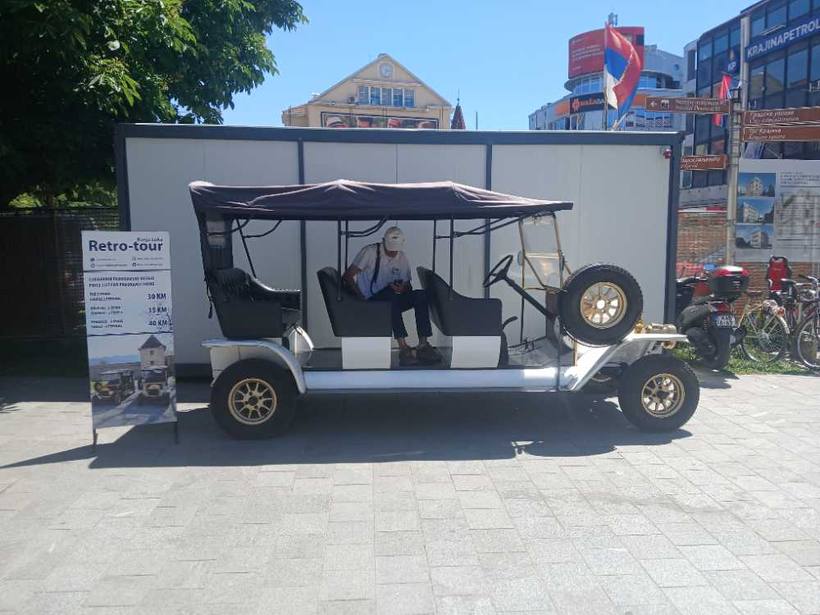 Retro tour car — Vintage city tours leave from here, Banja Luka